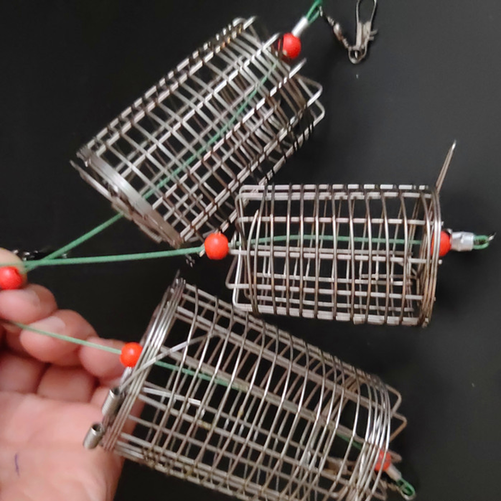 5x Solid Fishing Feeder Cage T - Fishing Lure Box recensione e prezzo